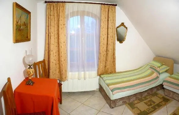 Guest house Hotel-pension Residenz *